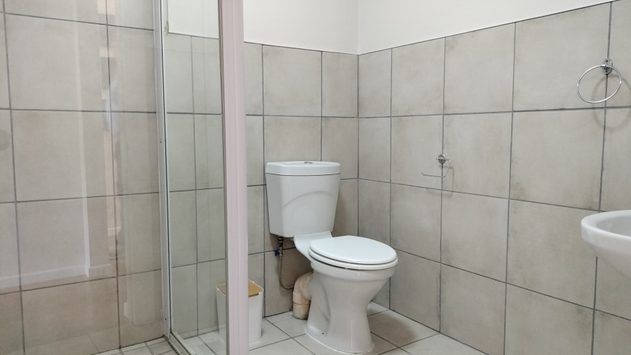 6 Bedroom Property for Sale in Nature On Sea Western Cape